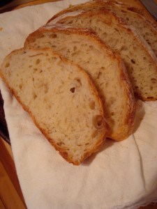 Sliced No-Knead Artisand White Bread
